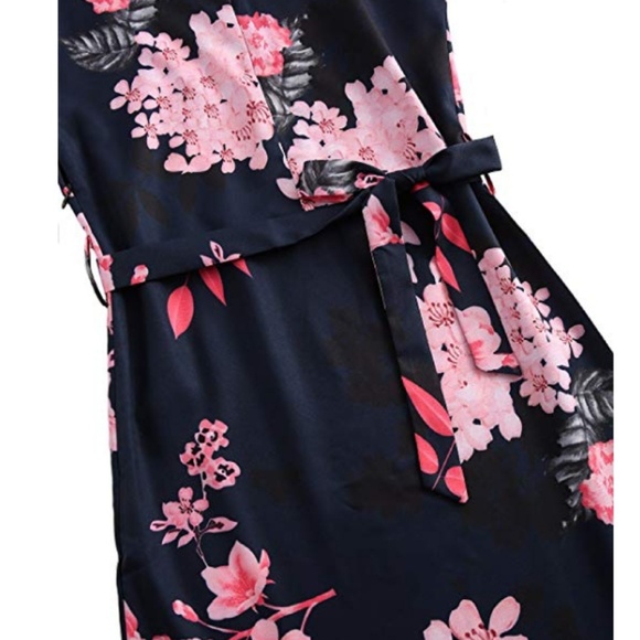 Floral Dress - Picture 4 of 6